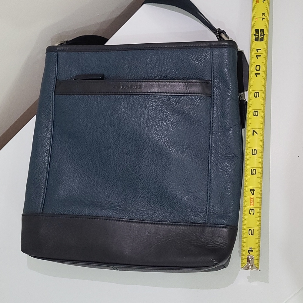 Coach crossbody bag - Picture 4 of 8